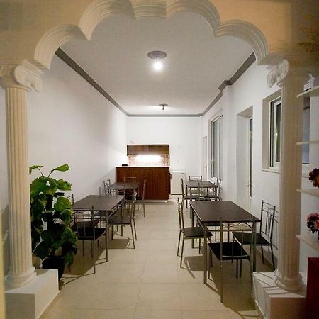 Difo Hotel Лутра Едипсу Екстериор снимка